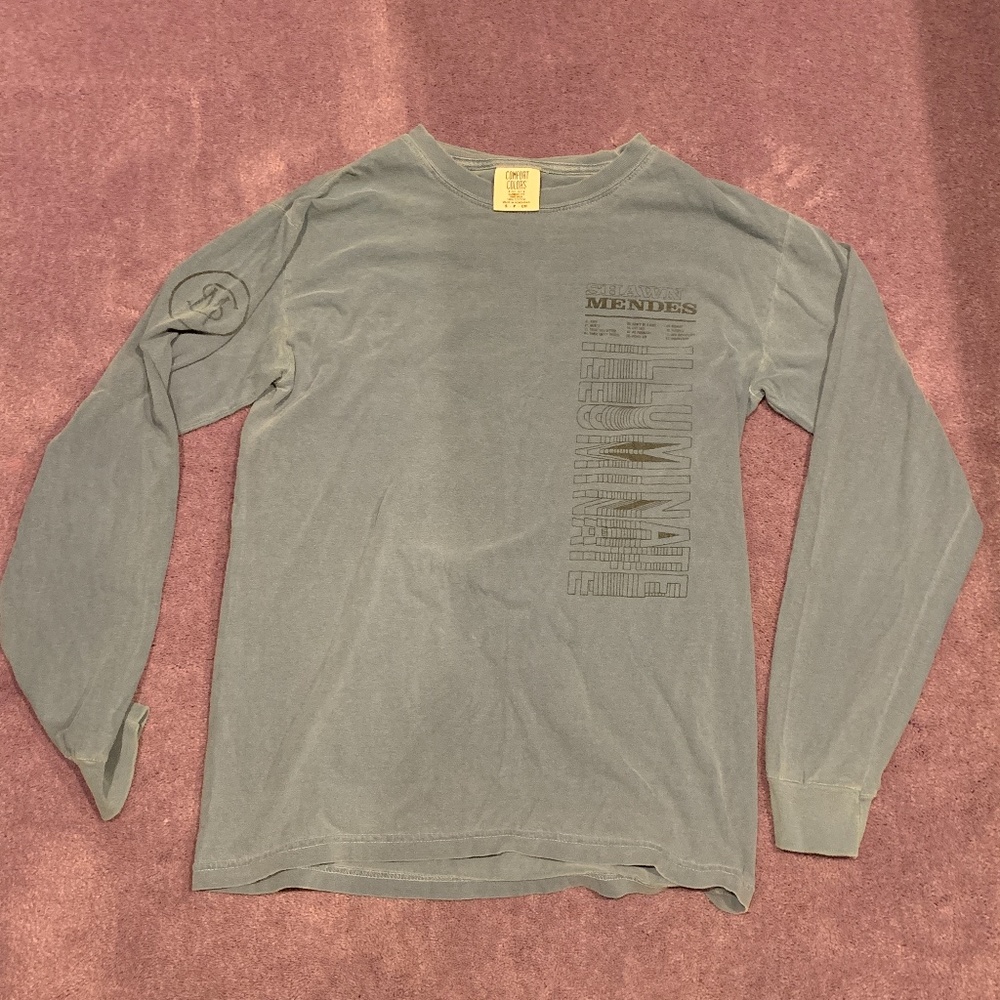 Shawn Mendes Illuminate Tour Merch